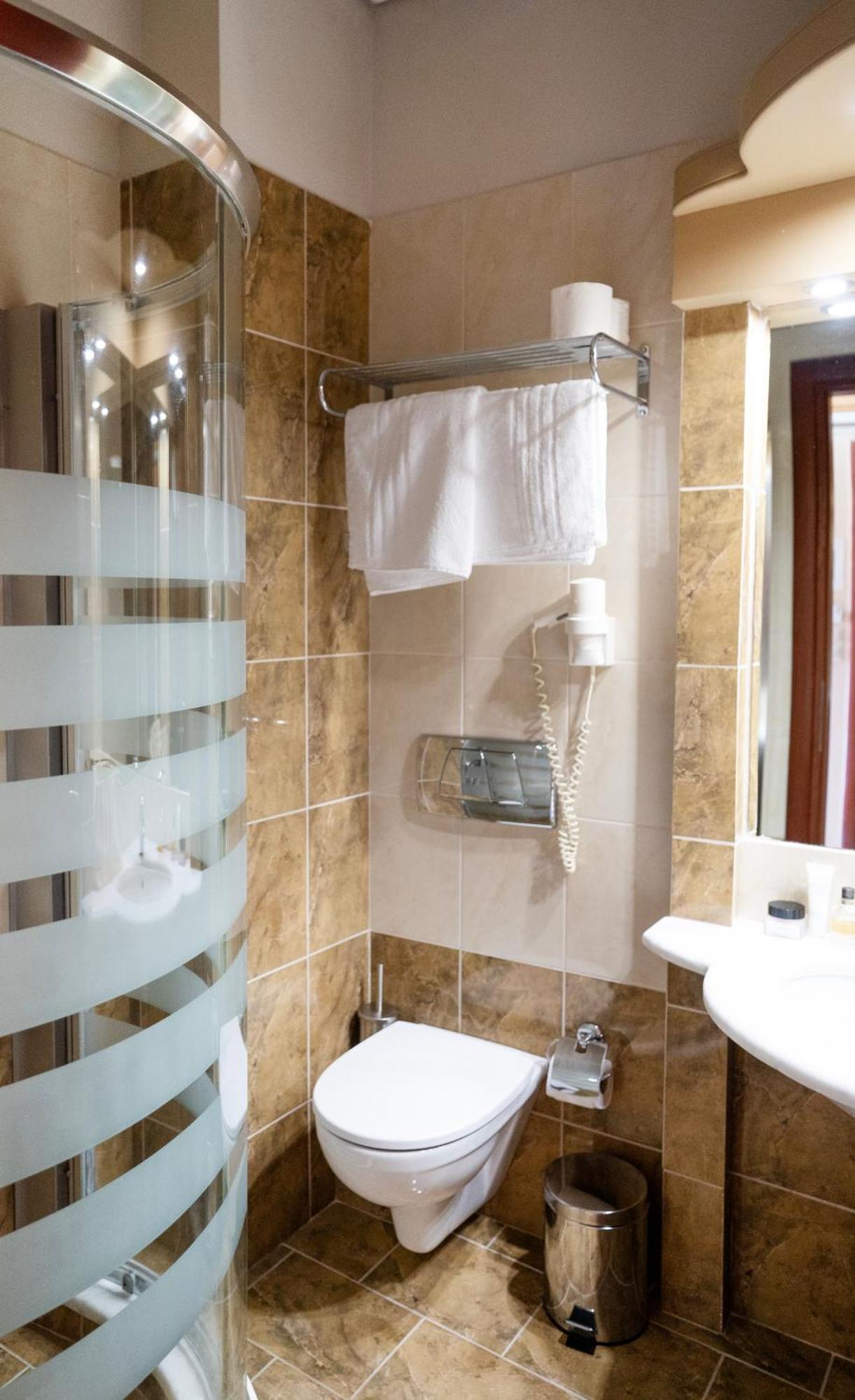 Evia Hotel & Suites Marmari  Ngoại thất bức ảnh