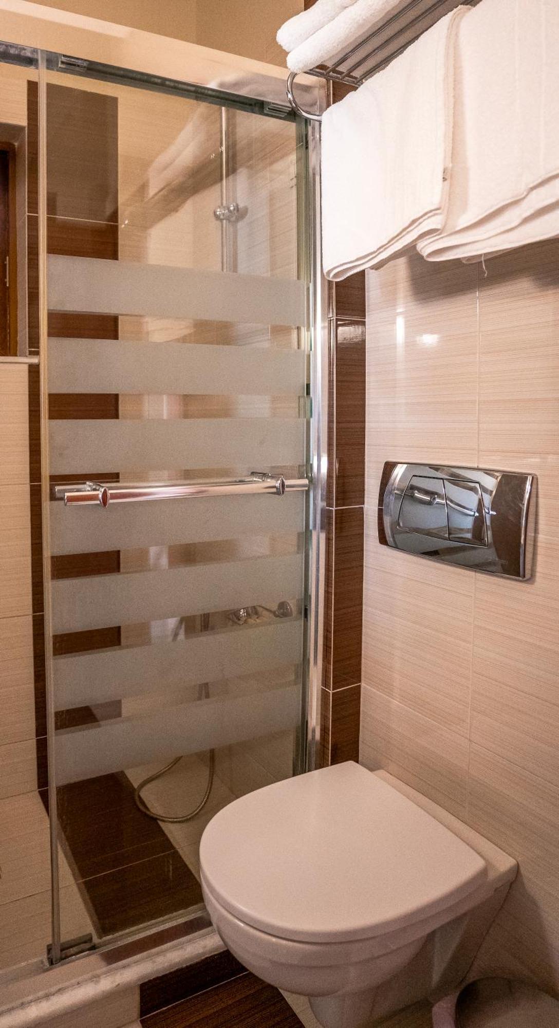 Evia Hotel & Suites Marmari  Ngoại thất bức ảnh