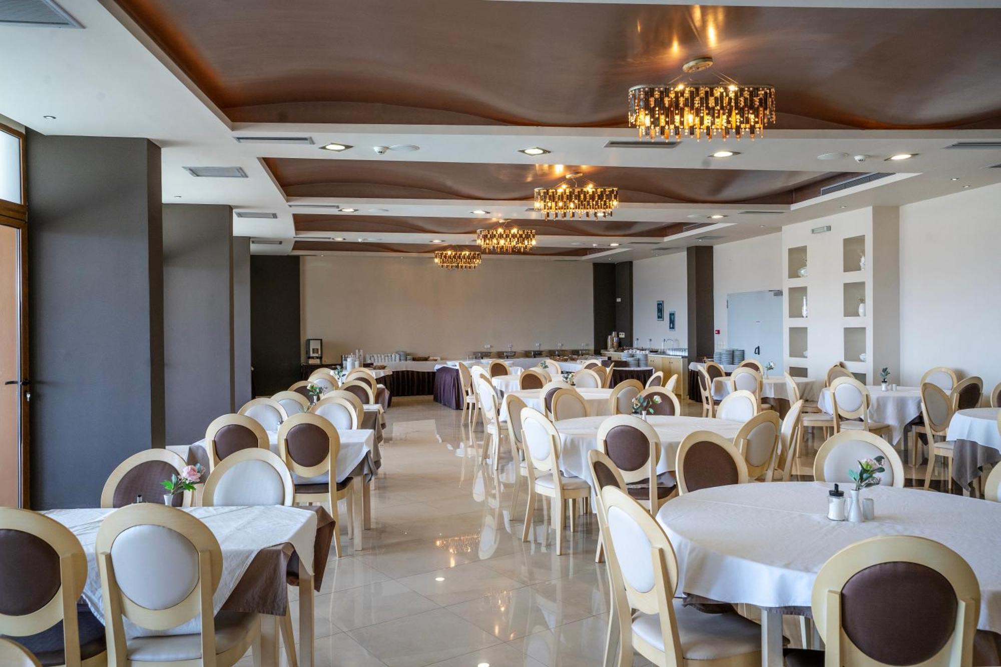 Evia Hotel & Suites Marmari  Ngoại thất bức ảnh